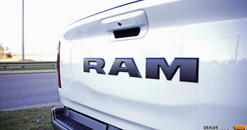 Dodge RAM cena 215000 przebieg: 78000, rok produkcji 2019 z Gdynia małe 781